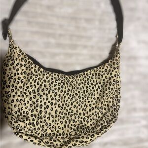 BAGGU Leopard Print Crossbody Bag